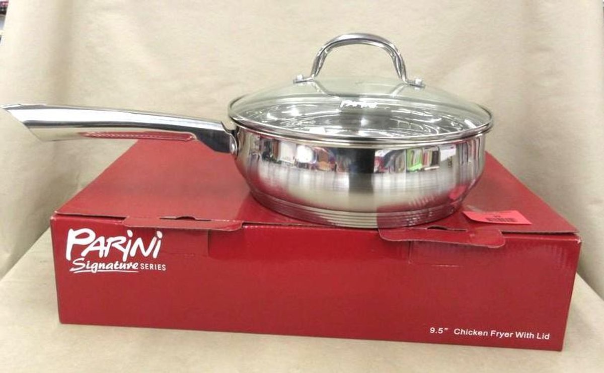 Parini Signature Series 9.5" stainless steel chicken fryer with lid