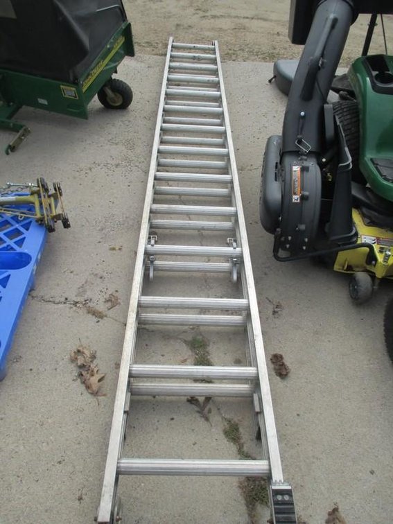 Werner aluminum extension ladder