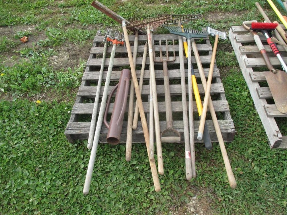 Yard tool group