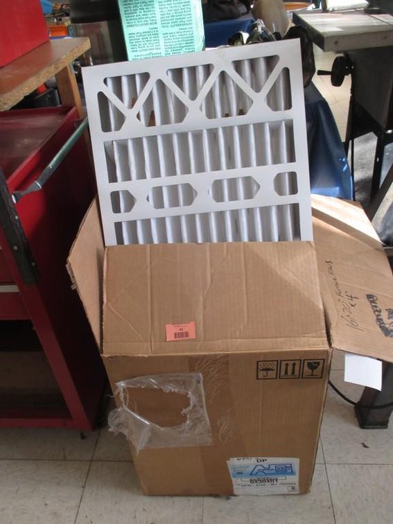 Box of (6) Air Guard air filters