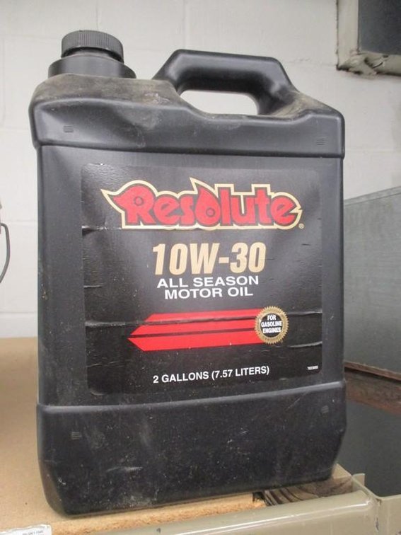 Resolute 10W-30 oil