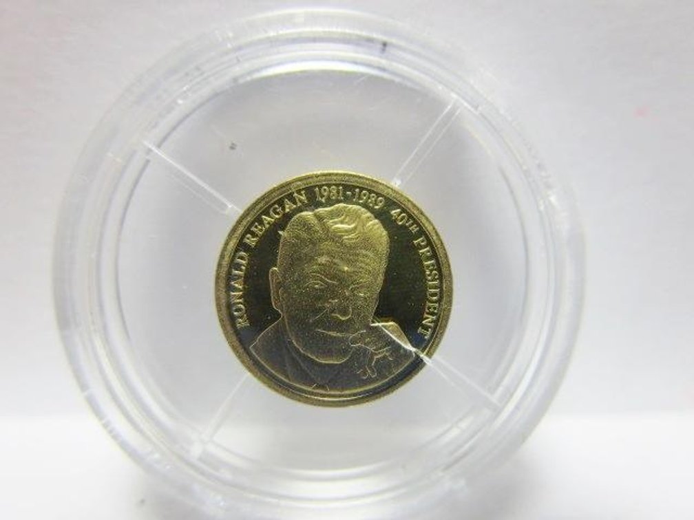 2001 Ronald Reagan .585 gold coin