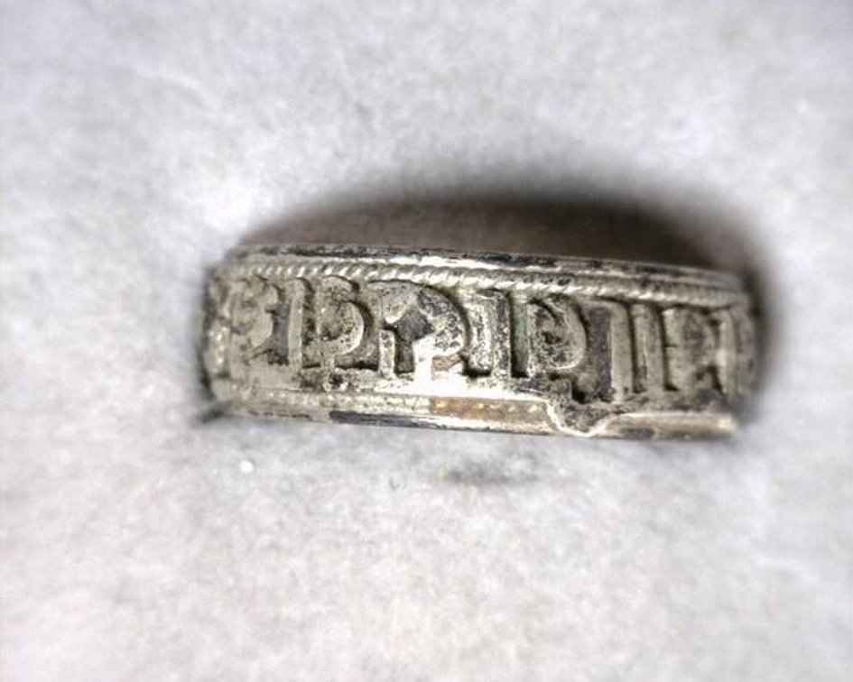 Sterling ring