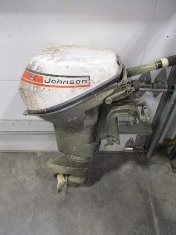 Johnson 9.5 HP SeaHorse outboard motor