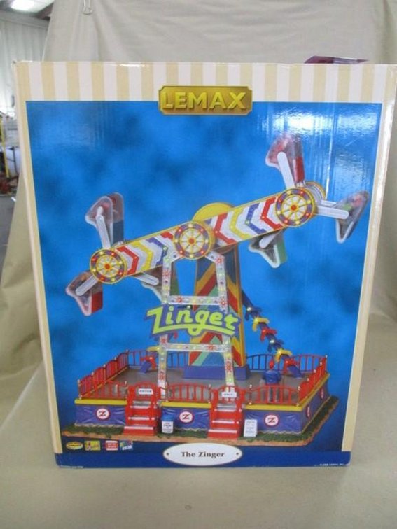 Lemax Village Collection The Zinger in box