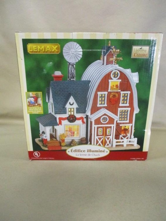 Lemax Village Collection Chuck's Farm in box