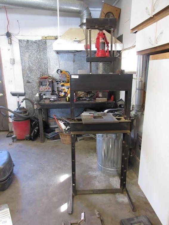 Heavy duty shop press