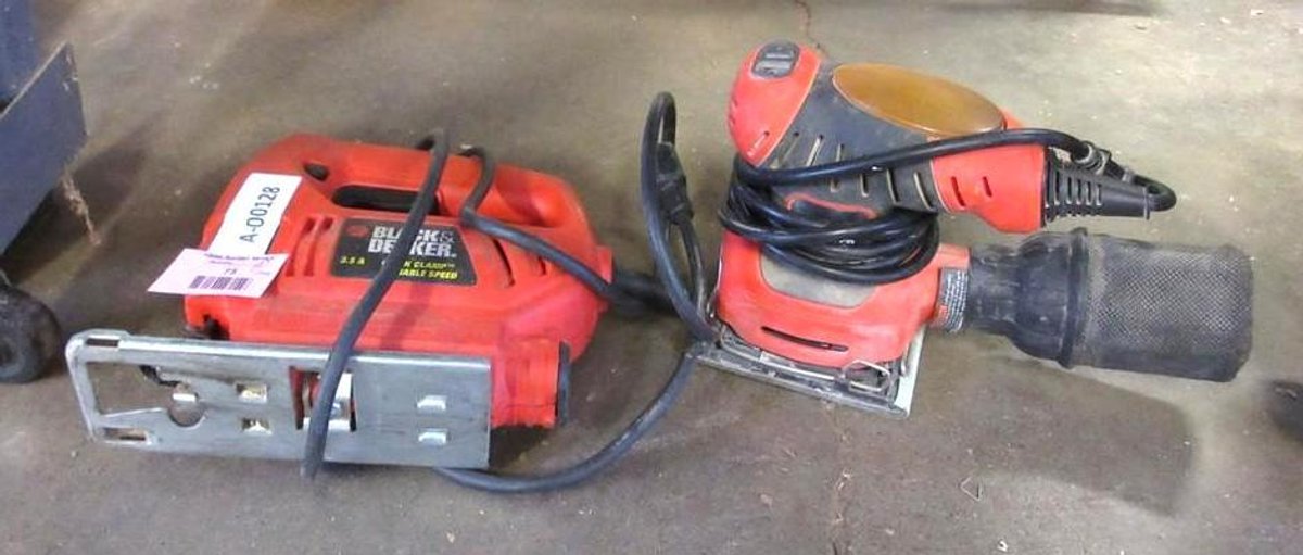 (2) Black &  Decker power tools