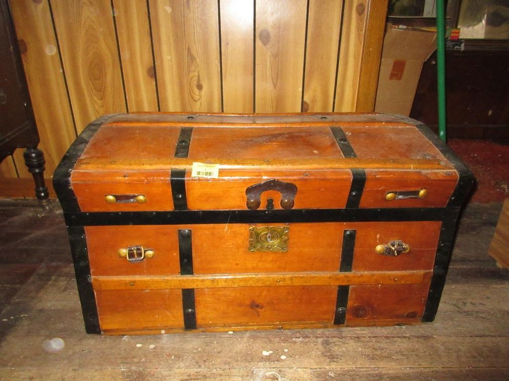 Antique small dome trunk