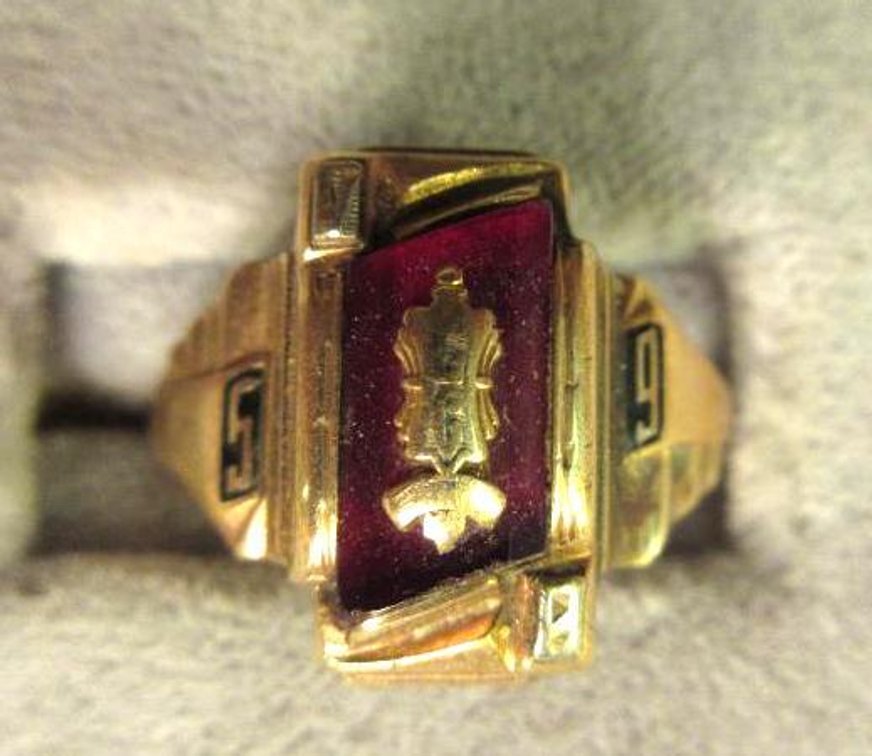 Jostens 1959 10K Yellow gold class ring with red stone