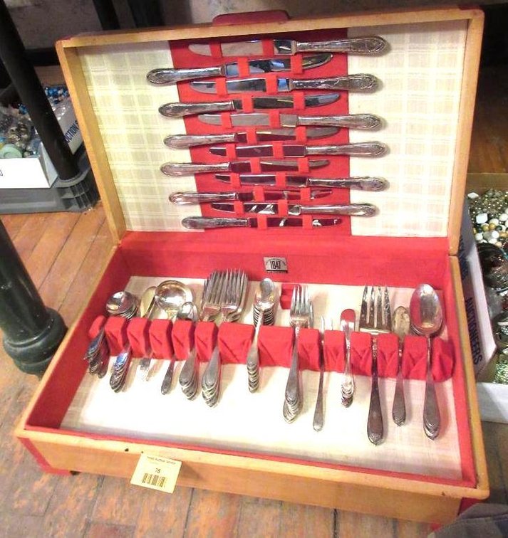 Set of 1847 Rogers flatware