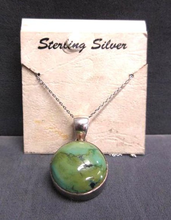 925 Silver green turquoise pendant necklace