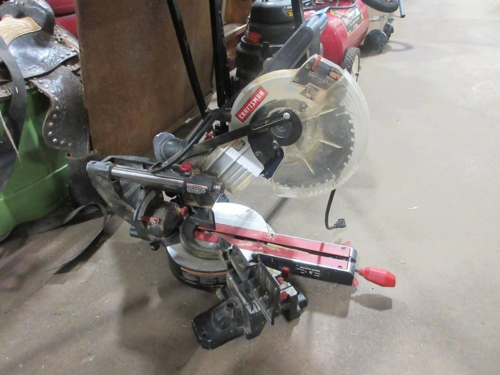 Craftsman 10" compact sliding miter saw