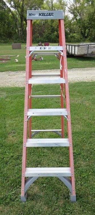 Keller fiberglass step ladder