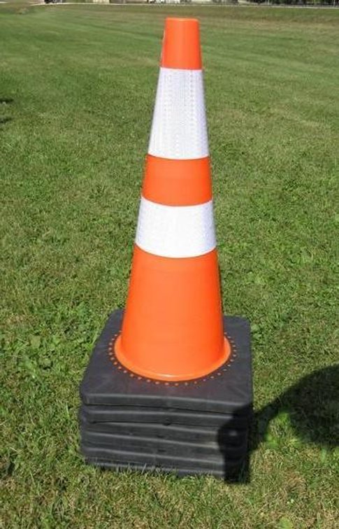 (6) Orange rubber safety cones