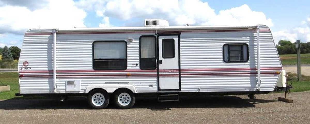 Jayco 300BH Eagle Series pull behind camper trailer, no title