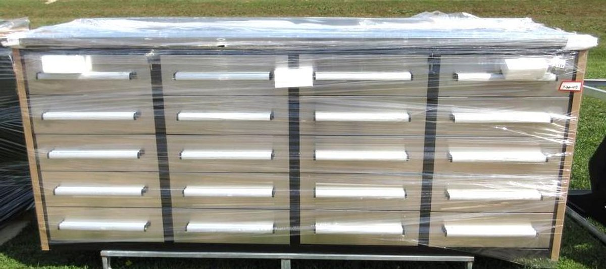 Chery Steelman 7 ft 20 drawers stainless steel workbench