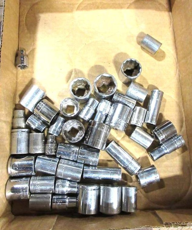 Flat of 3/8" sockets