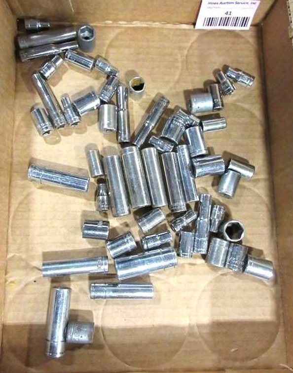 Flat of 1/4" sockets
