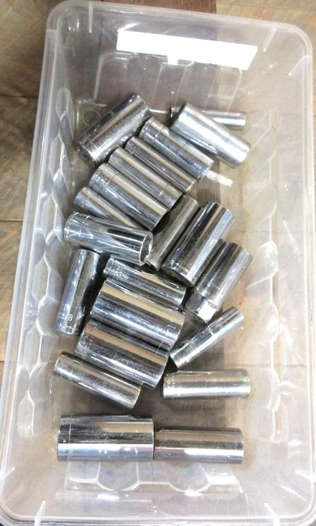 Tote of 3/8" sockets