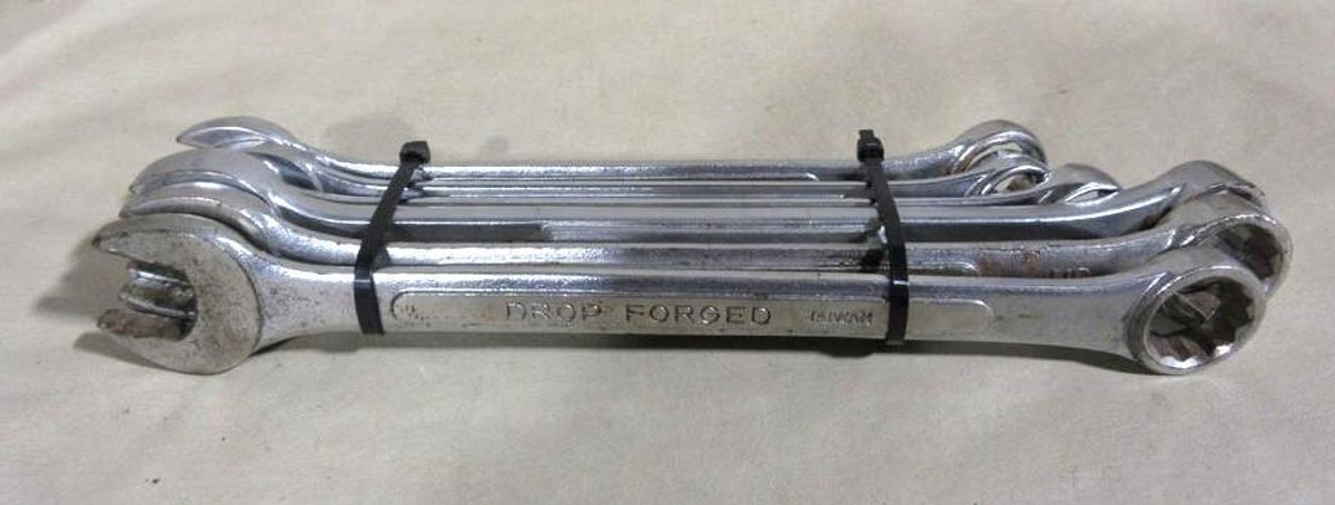 (6) Made in Taiwan wrenches