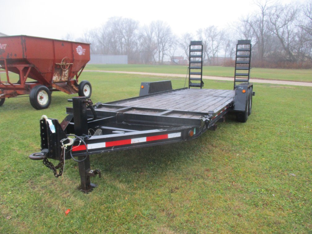 2003 Towmaster 20ft tandem axle trailer