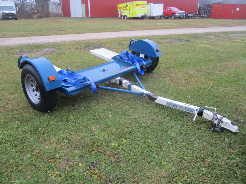 2010 Stehl Tow car dolly
