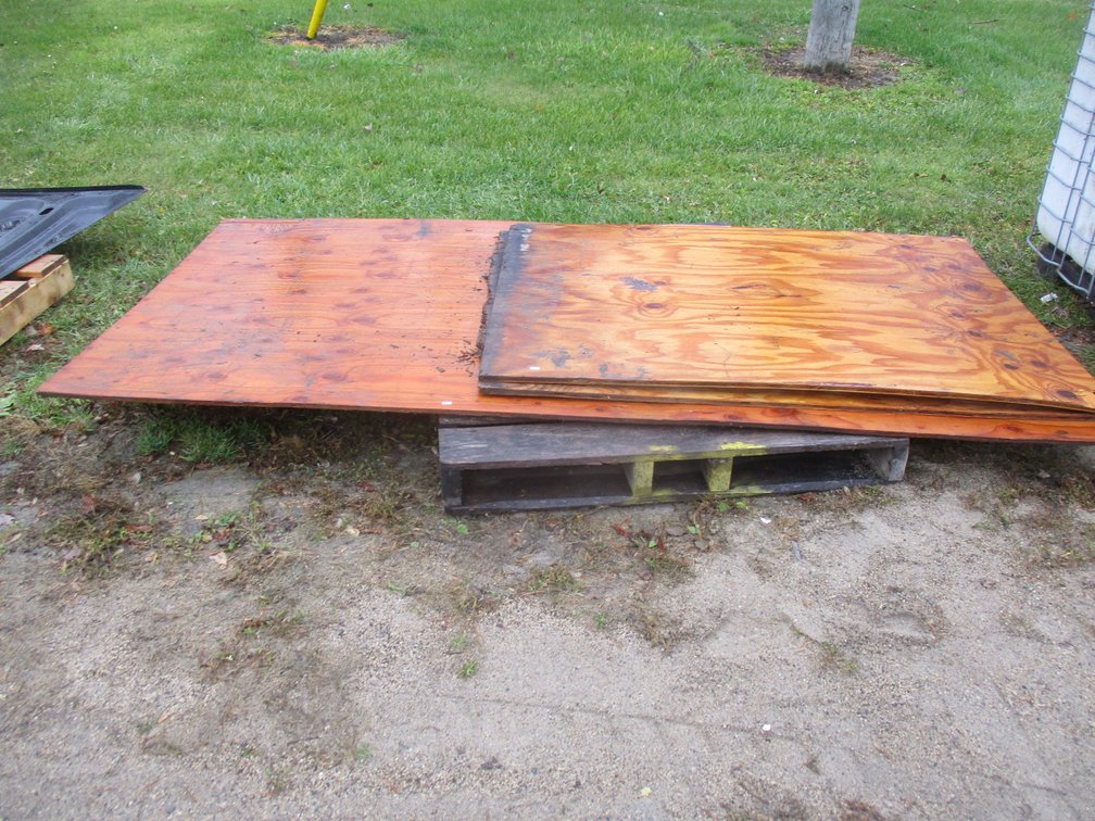(3) Pieces of plywood