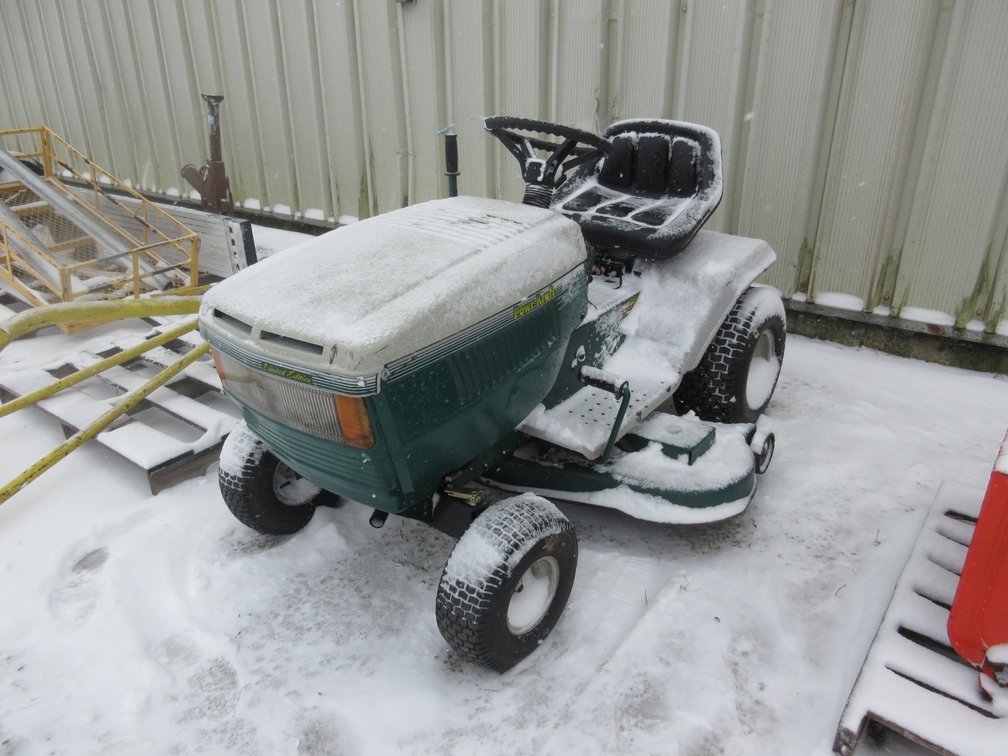 Power Kraft 18/46 gas lawn mower