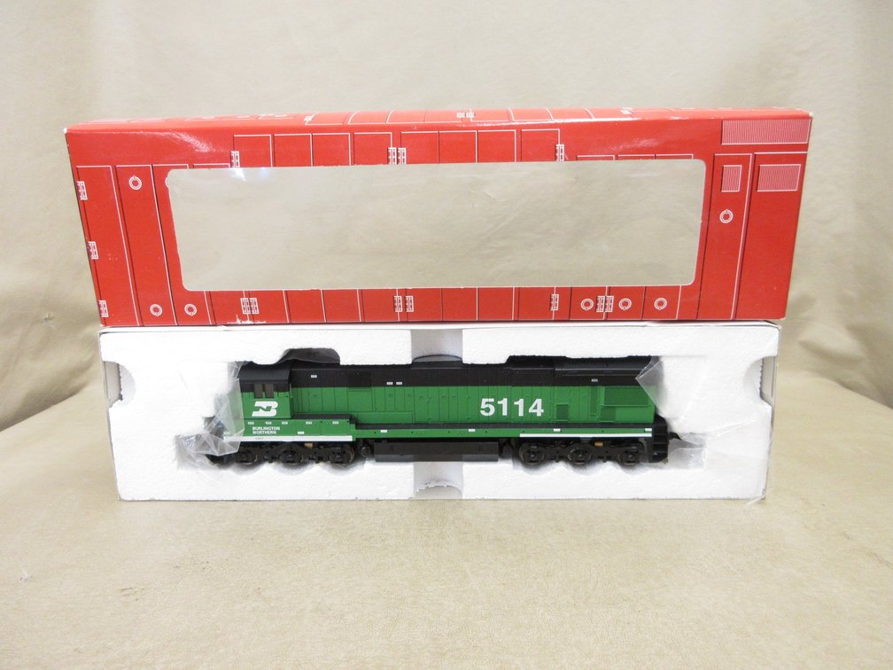 Atlas HO Scale Locomotive C30-7 Burlington Northern Road #5114