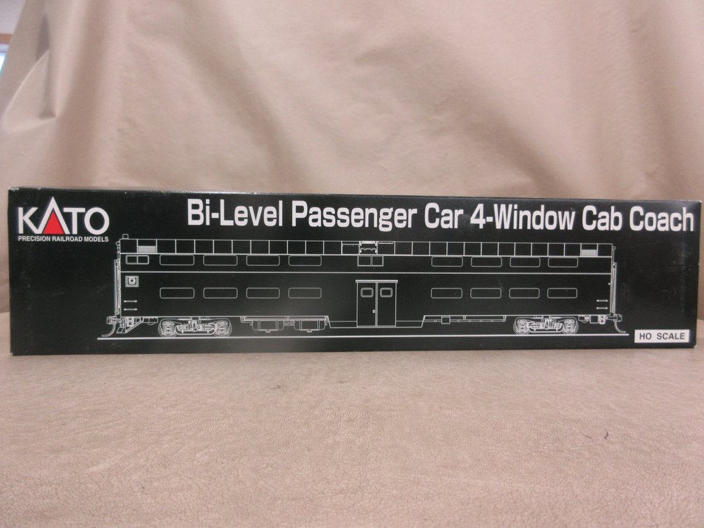KATO Bi-Level Passenger Car 4-Window Cab Coach C & NW