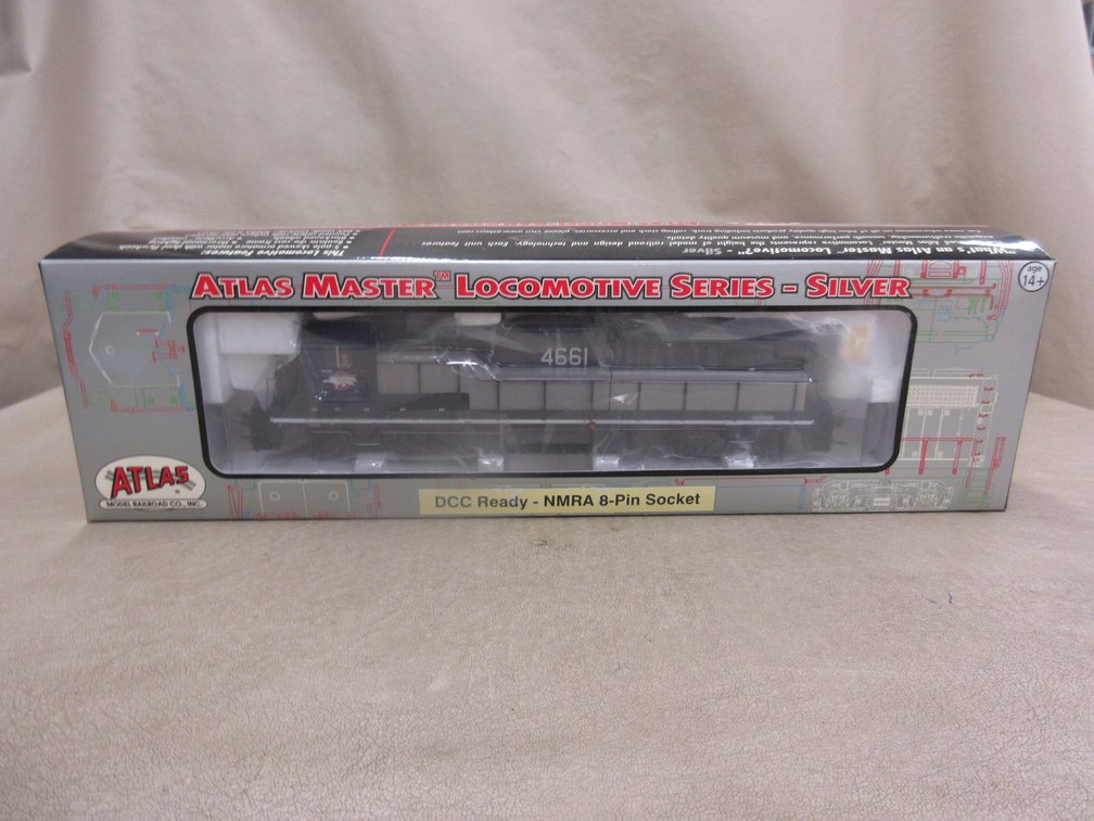 Atlas Master locomotive Series Silver GE B23-7 locomotive Missouri Pacific Road #4661 DCC Ready