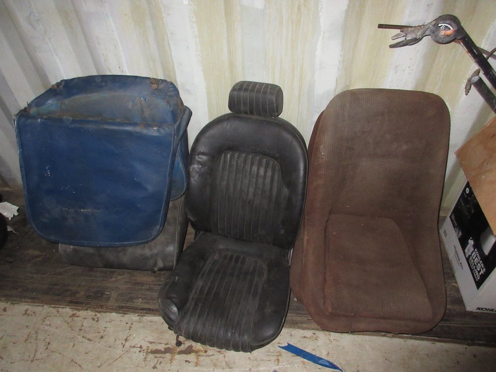 Group of auto seats