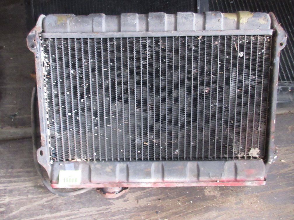 Auto radiator