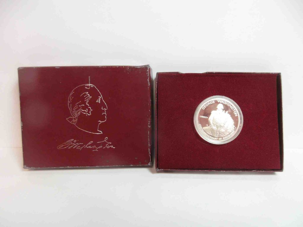 1982-S George Washington silver half dollar commemorative