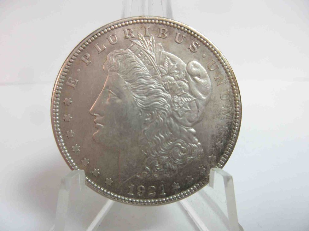 1921 Morgan dollar
