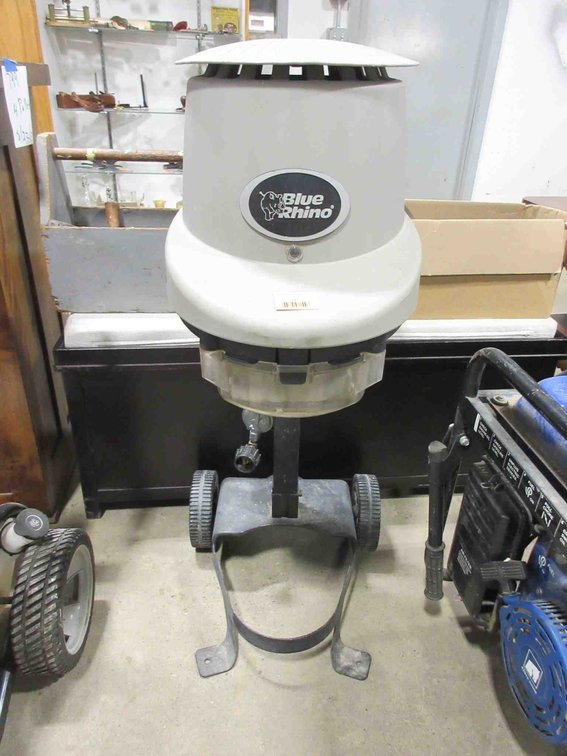 Blue Rhino Skeeter Vac