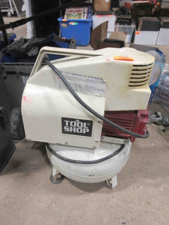 Tool Shop pancake air compressor