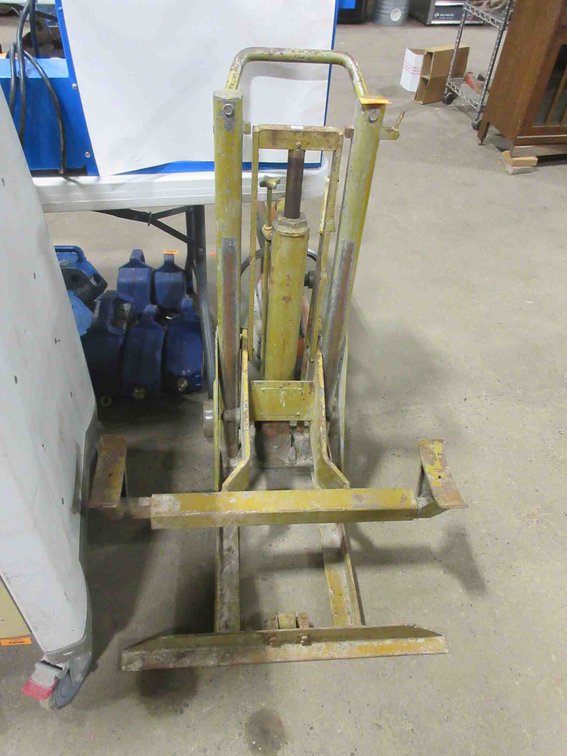 Heavy duty jack