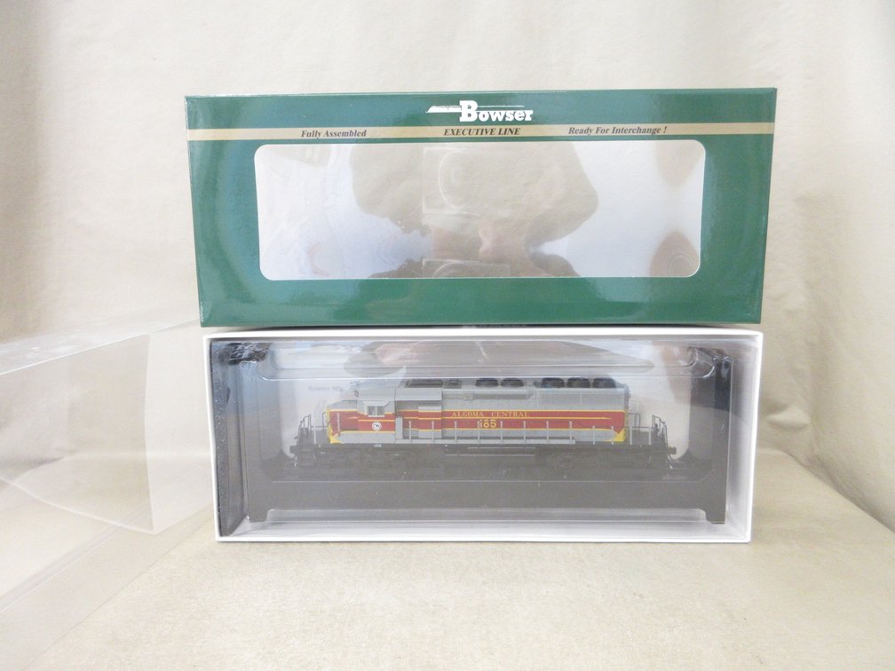Bowser Executive Line HO scale train locomotive
