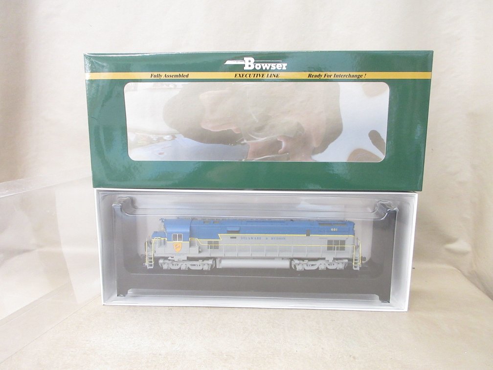 Bowser Executive Line HO scale train locomotive