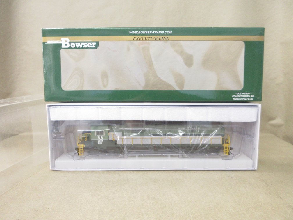 Bowser Executive Line HO scale train locomotive