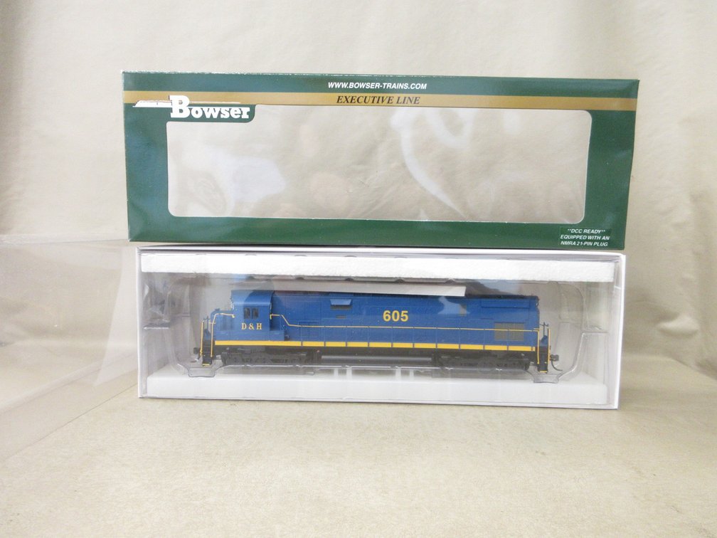 Bowser Executive Line HO scale train locomotive