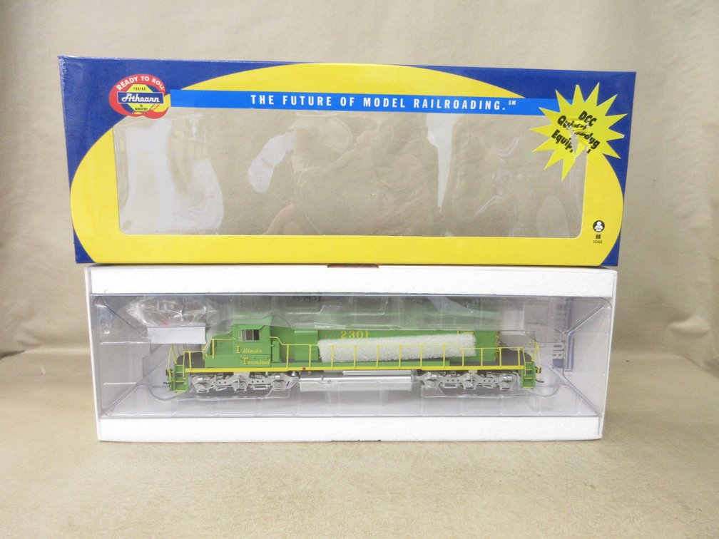 Athearn HO scale train locomotive