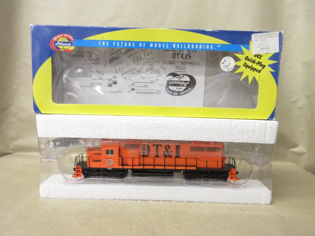 Athearn HO scale train locomotive