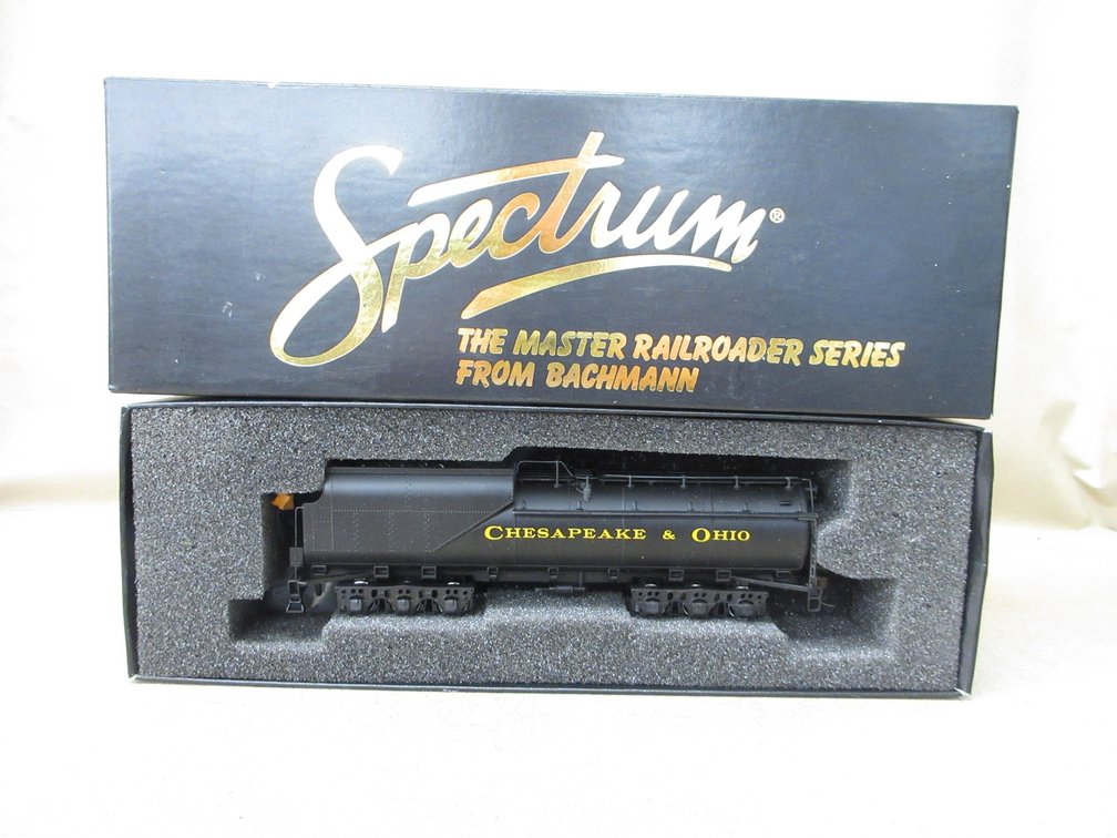Spectrum HO scale railroad train car