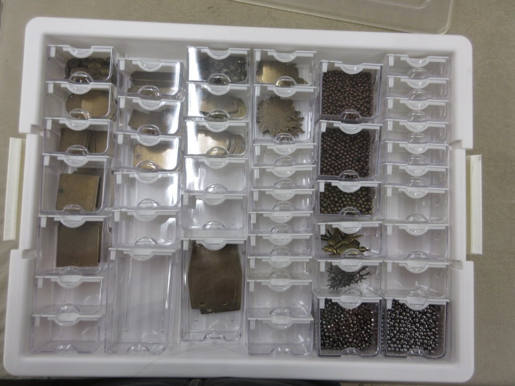13.5"L Organizer of jewelry-making brass