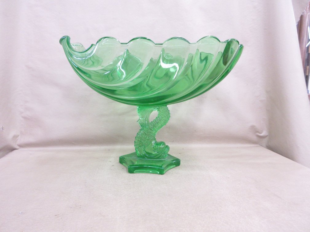 Green glass Dolphin fruit bowl