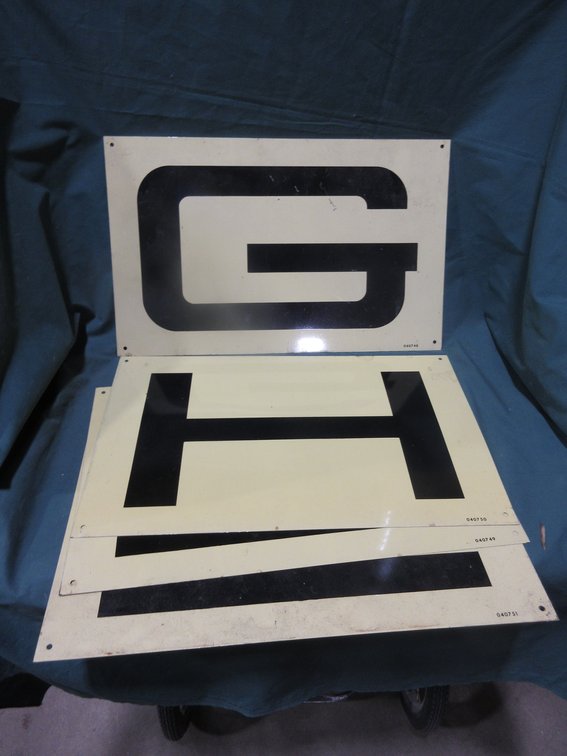 GEHL tin 4-piece sign