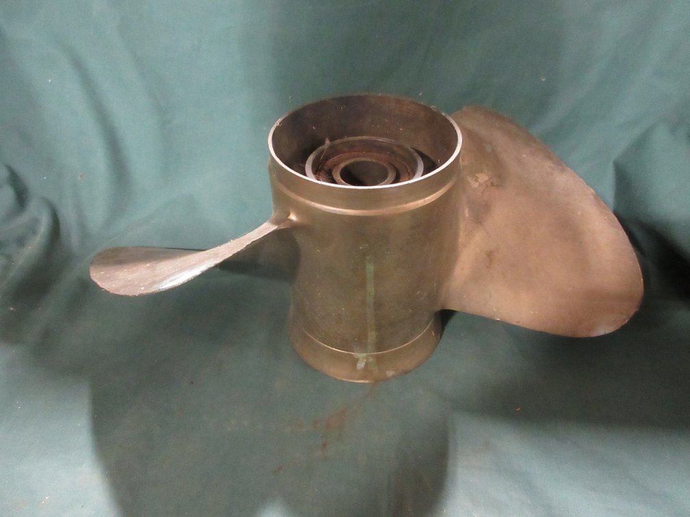 2-Blade brass propeller